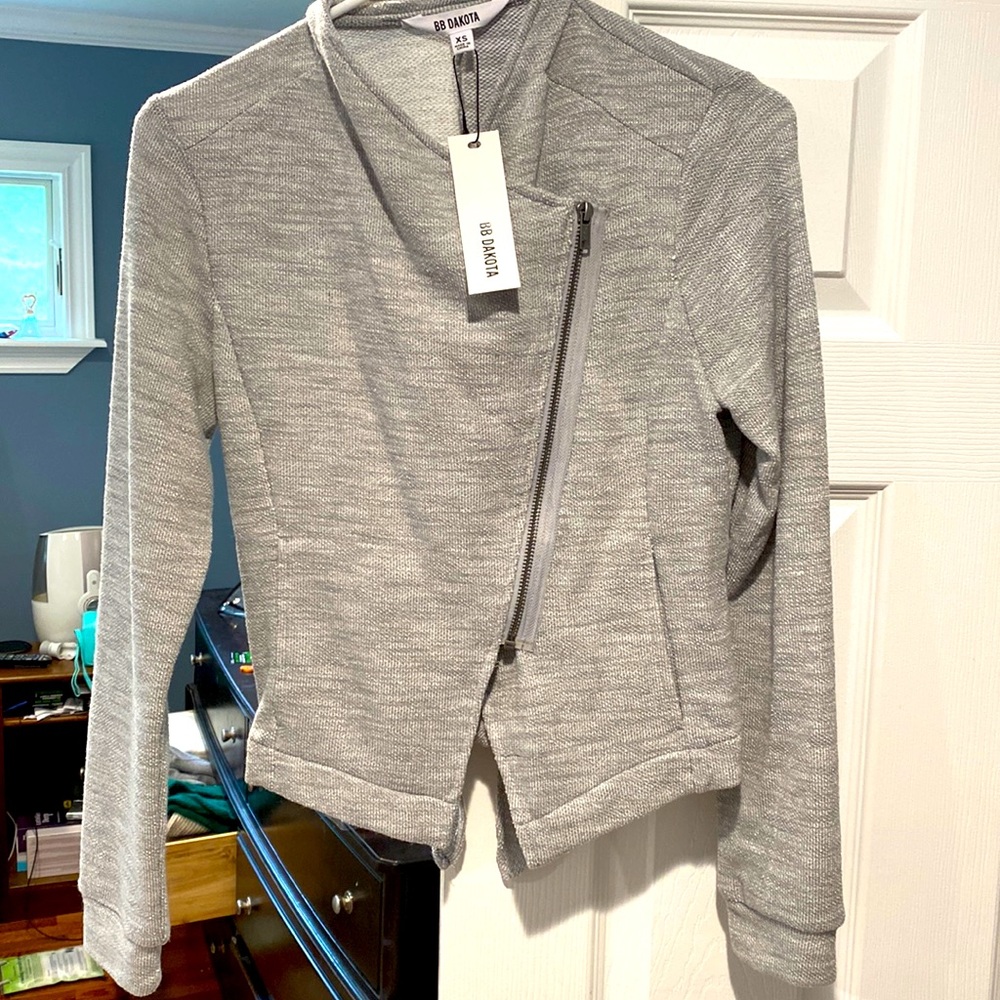 Light weight jacket